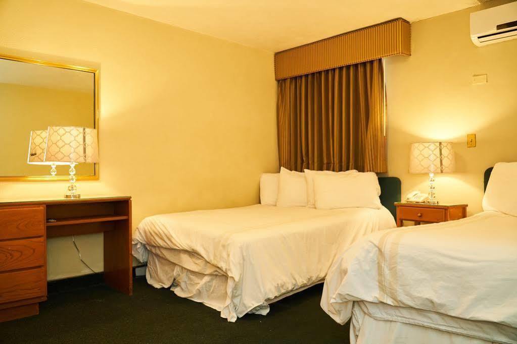 Hotel Del Norte Mexicali Esterno foto