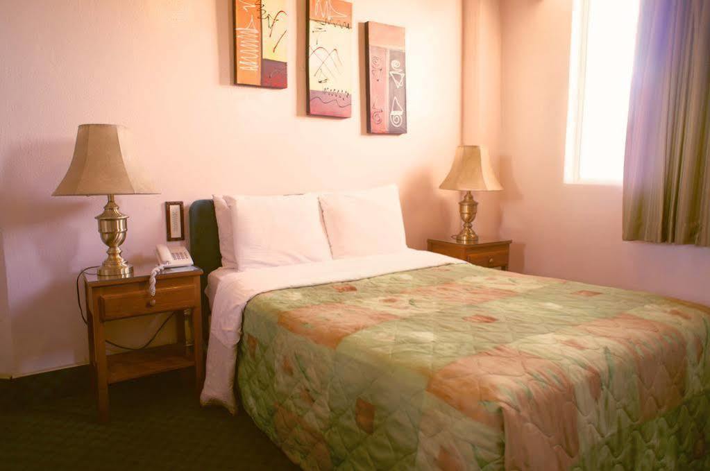 Hotel Del Norte Mexicali Esterno foto